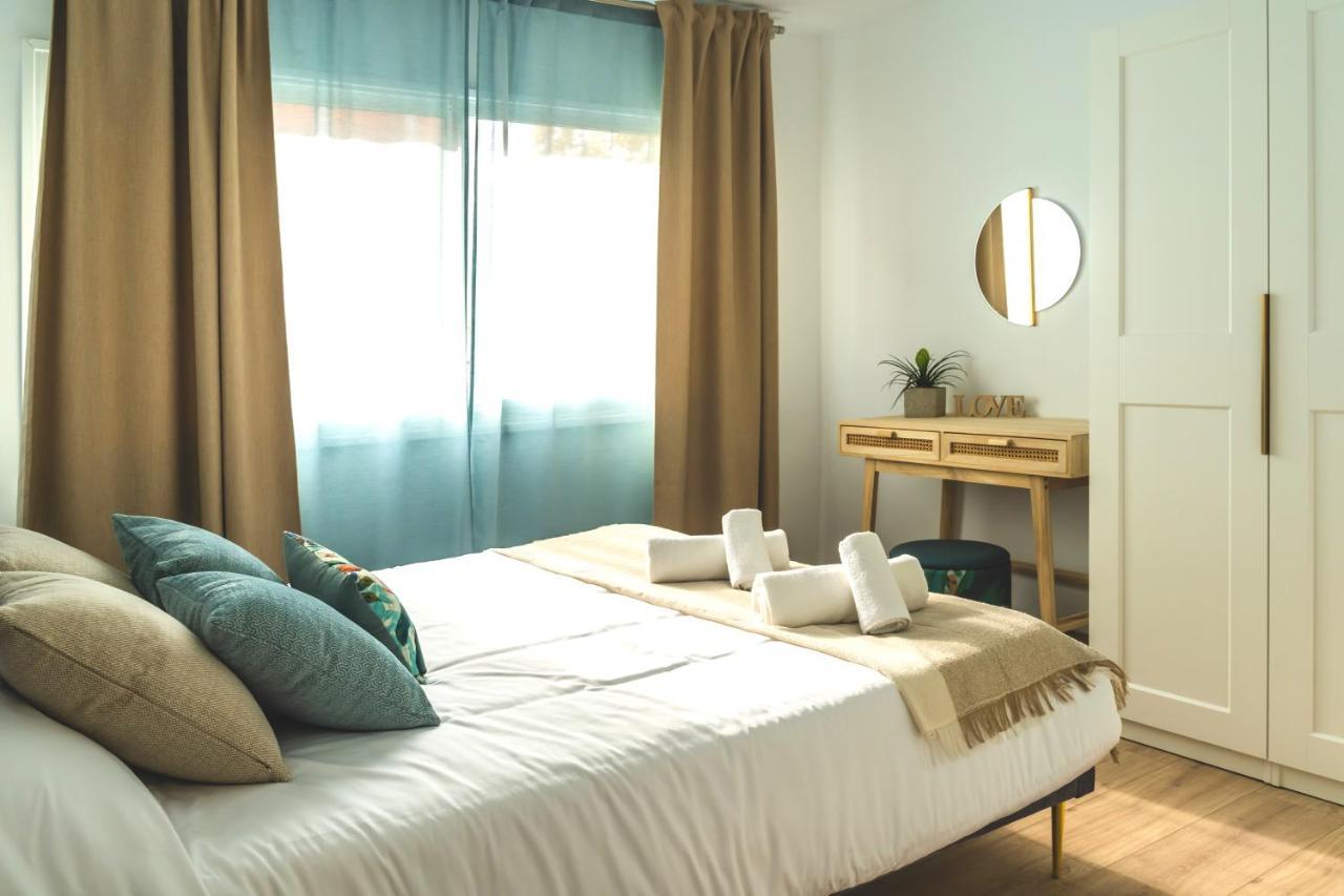 Soler Apartments 圣阿德里安-德贝索斯 外观 照片